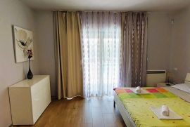 ISTRA, VOLME - Luksuzan stan 200m od mora s vlastitim bazenom, Medulin, Appartement