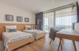 Sveti Martin luksuzna moderna villa 320m2,zemljište 1231m2, Buzet, Kuća