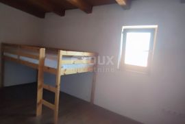 ZADAR, PETRIĆI - Kuća sa 3 stana na atraktivnoj lokaciji, Zadar, House