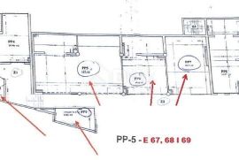 ŠIBENIK, CENTAR - Poslovni prostor na traženoj lokaciji, Šibenik, Ticari emlak