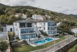 OPATIJA, LOVRAN, LIGANJ - stan u vili s bazenom 120m2+terasa 26m2 s panoramskim pogledom na more + okoliš 163m2, Lovran, Appartment