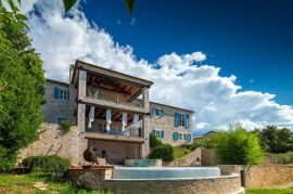 Predivna kamena villa s pogledom na more, Sveti Lovreč, Istra, Sveti Lovreč, Дом