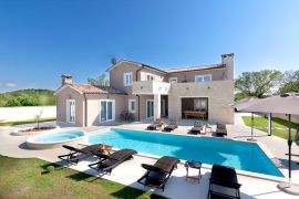 Predivna villa na prodaju, Sveti Lovreč,okolica, Istra, Sveti Lovreč, Haus