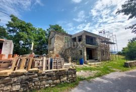 ISTRA, GRAČIŠĆE - Kamena kuća na potpunoj osami s pogledom na zelenilo, Gračišće, House