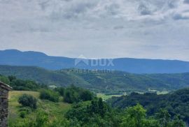 ISTRA, GRAČIŠĆE - Kamena kuća na potpunoj osami s pogledom na zelenilo, Gračišće, House