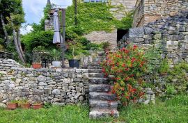 ISTRA, BUJE - Dizajnerska kamena kuća sa spektakularnim pogledom, Buje, Famiglia