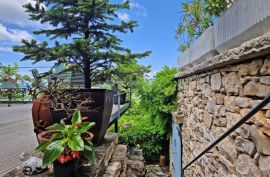 ISTRA, BUJE - Dizajnerska kamena kuća sa spektakularnim pogledom, Buje, Casa