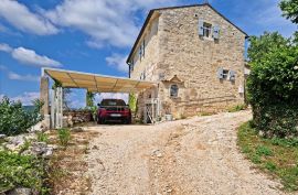 ISTRA, BUJE - Dizajnerska kamena kuća sa spektakularnim pogledom, Buje, Ev