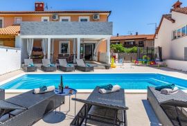 Simpatična dvojna kuća na prodaju, Marčana, Istra, Marčana, Kuća