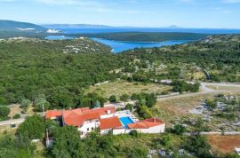 Predivna villa u okolici Marčane, Istra, Marčana, Kuća