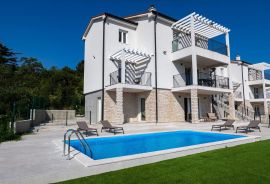 Villa u okolici Labina, Istra, Raša, Maison