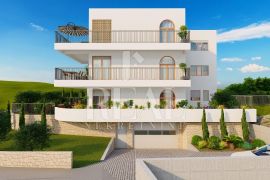 Slatine 100 m od mora stan 2S+DB 69,62m2+terasa 12,42, Split - Okolica, Apartamento