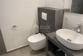 ISTRA, MEDULIN - Kuća s 3 apartmana, Medulin, Casa