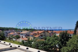 Poreč; novi moderni stanovi, Poreč, Apartamento