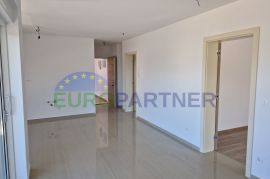 Poreč; novi moderni stanovi, Poreč, Apartamento