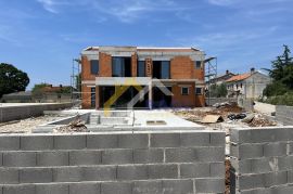 Novoizgrađena vila u središtu Istre!, Marčana, Дом