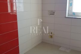 CRES-PREKRASAN STAN SA LIJEPIM POGLEDOM, 3S+DB, Cres, Apartamento