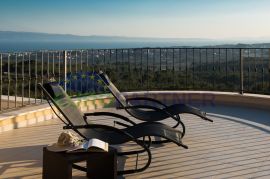 Raskošna vila sa prekrasnim pogledom u blizini Splita, prodaja, Split, Maison