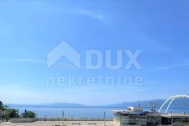 RIJEKA, KANTRIDA - Prostrani dvosobni stan sa pogledom na more i 250m od prve plaže!, Rijeka, Daire