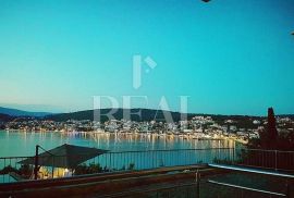 Okrug Gornji 50 m od plaže stan 1S+DB, Okrug, Appartment