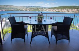 Okrug Gornji 50 m od plaže stan 1S+DB, Okrug, Apartamento