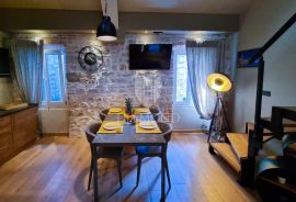 Rovinj, atraktivan stan na traženoj lokaciji, Rovinj, Appartment