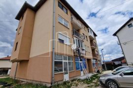 Poslovni prostor 30m2 prodaja Pale, Ticari emlak