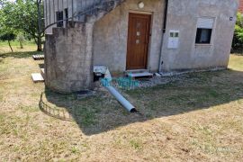 Dobrinj, otok Krk, kuća 500m od mora, Dobrinj, House