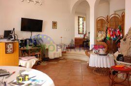 Hvar, Prekrasna dalmatinska villa prvi red do mora, prodaja, Hvar, Famiglia