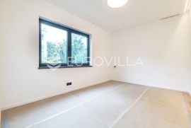 Tuškanac luksuzan četverosoban stan novogradnja, Zagreb, Appartement