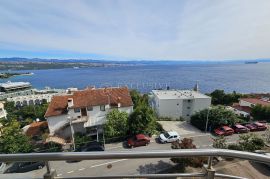 OPATIJA-PREKRASAN STAN SA PANORAMSKIM POGLEDOM NA MORE, Opatija, Apartamento