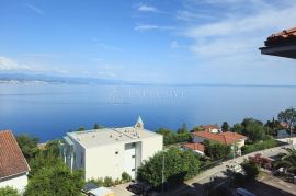 OPATIJA-PREKRASAN STAN SA PANORAMSKIM POGLEDOM NA MORE, Opatija, Appartamento