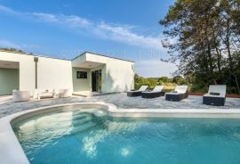 PRODAJA, KUĆA S BAZENOM, ROVINJ, 139 m2, Rovinj, House