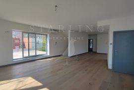 STAN, PRODAJA, ZAGREB, MARKUŠEVEC, 147 m2, 5-soban, Podsljeme, Apartamento