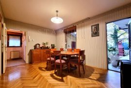 KUĆA, PRODAJA, ZAGREB, DONJA DUBRAVA, 303 m2, Donja Dubrava, House