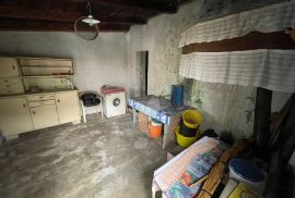 KUĆA, PRODAJA, PRNJANI, 80 M2, Barban, Famiglia