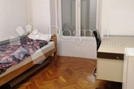 Ovaj oglas za stan od 95m2 baš želite pročitati, Donji Grad, Appartement