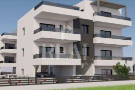 Novogradnja trogir stan u prizemlju 2S+DB 66m2 + vrt 80 m2, Trogir, Daire