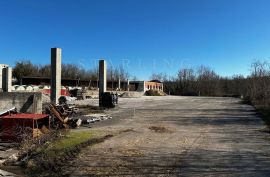 NAJAM, INDUSTRIJSKI KOMPLEKS, PAZIN, 14.000 m2, Karojba, Commercial property