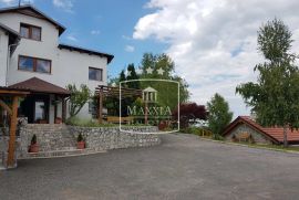 Plitvička jezera - Motel i restoran na odličnoj lokaciji! 1.350.000€, Rakovica, Коммерческая недвижимость