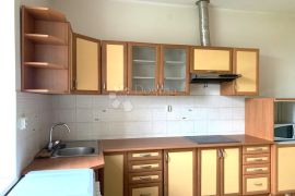 PAZIN - ODLIČAN STAN U CENTRU, Pazin, Appartment