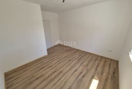 ISTRA, PULA- Stan u prizemlju + vrt od 205 m2!, Ližnjan, Appartment