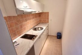 PRODAJA, GARSONIJERA, BARBAN, 28 M2, Barban, Flat