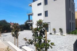 LUKSUZNI PENTHOUSE U VRHUNSKOJ NOVOGRADNJI - 100M OD MORA, Zadar - Okolica, Appartment