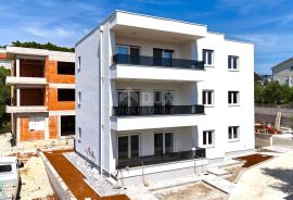 OTOK RAB, BANJOL - NOVOGRADNJA - Stan u prizemlju 150m od mora, Rab, Appartment