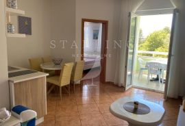 KUĆA S APARTMANIMA, PRODAJA, MEDULIN, 596 m2, Medulin, Casa