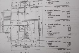 KUĆA S APARTMANIMA, PRODAJA, MEDULIN, 596 m2, Medulin, بيت