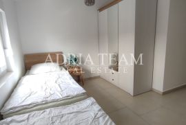 APARTMANI U STAMBENOJ ZGRADI, NOVOGRADNJA - PAŠMAN, Pašman, Apartamento