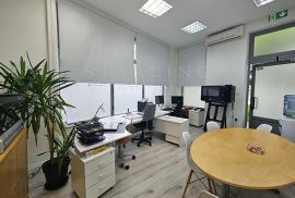 POSLOVNI PROSTOR, ZAKUP, ZAGREB, VRBANI III, 46 m2, Trešnjevka - Jug, Propriedade comercial