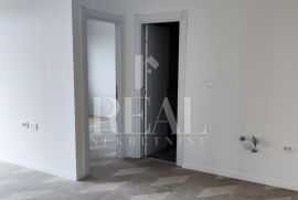 Seget Vranjica 1S+DB 45m2 + terasa , sa garažnim parking mjestom, Seget, Appartment